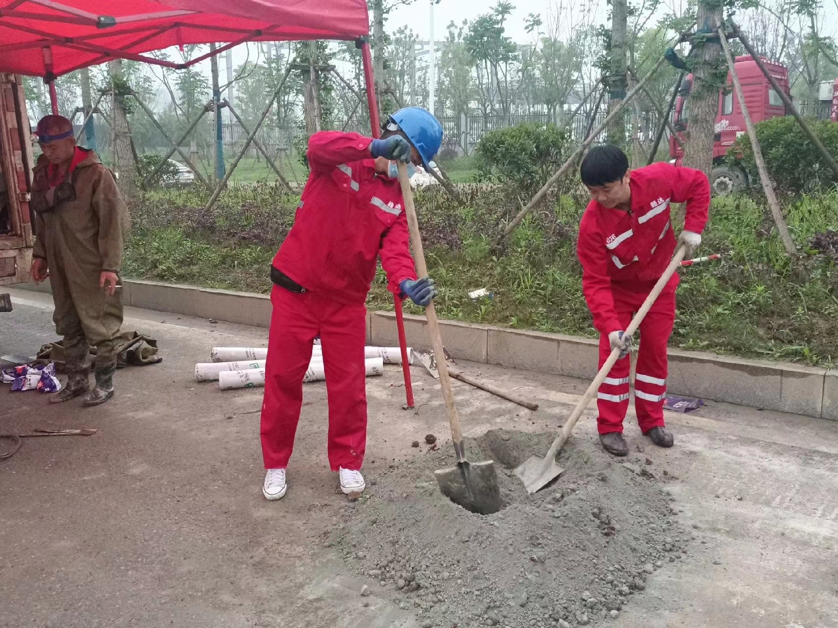 大岭山镇管道疏通哪家好】及时进行市政管道清淤